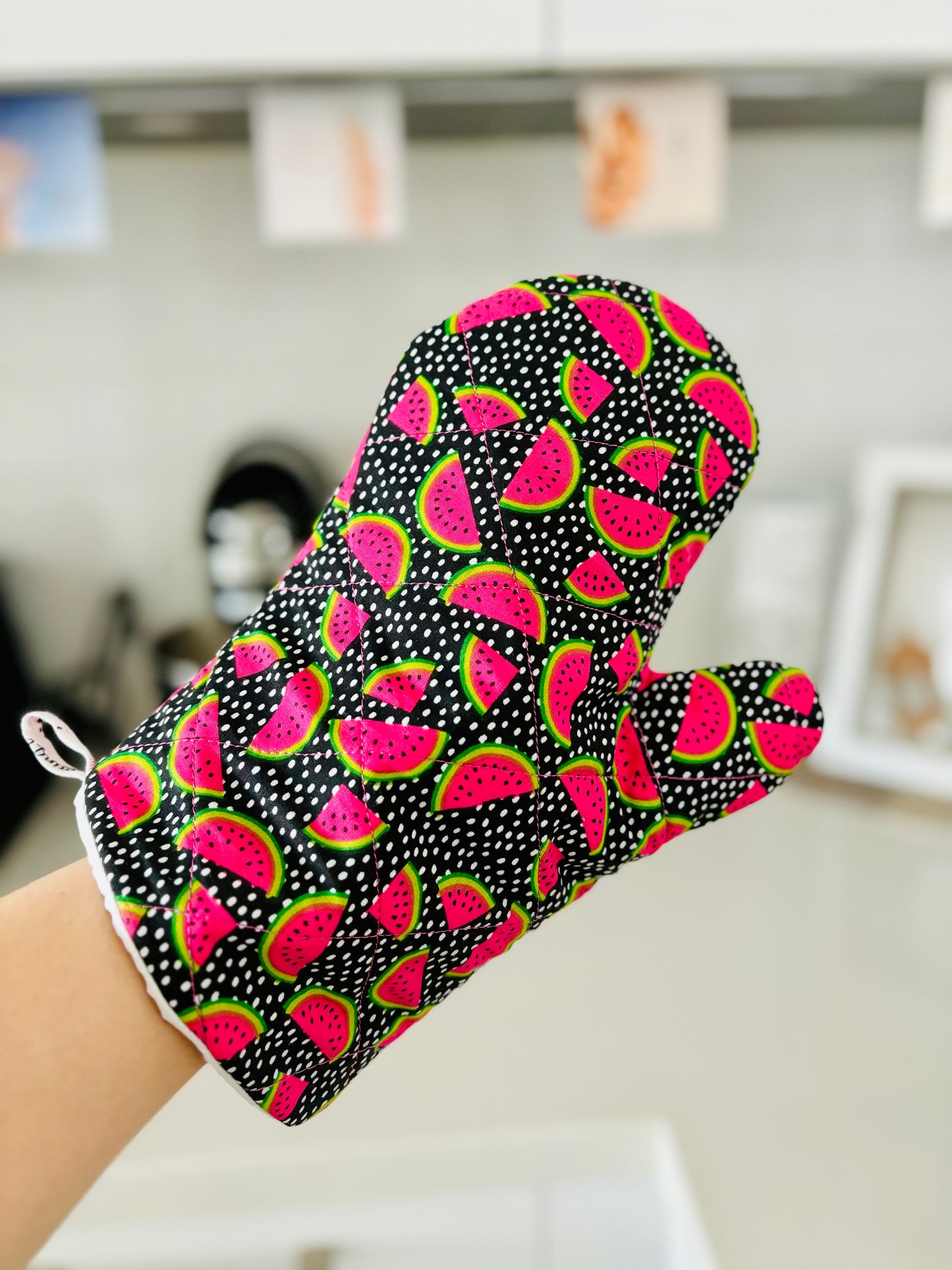 Keep Your Cool Oven Mitts